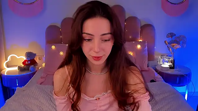 ElsaYoung online show from 01/22/25, 11:21