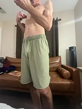 Snapshot of Texascoastedger chatting on 01/26/25, 11:50 Texascoastedger online show from 01/26/25, 11:50