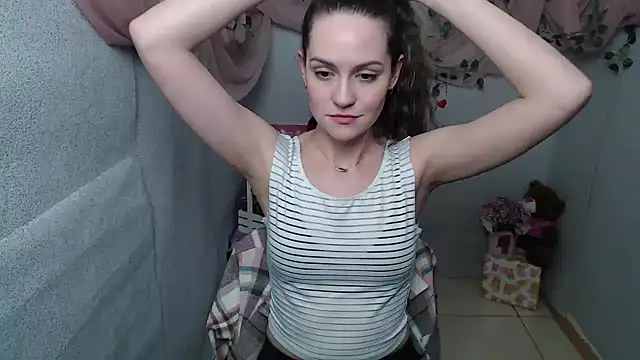 Lina Star S online show from 12/24/24, 10:01