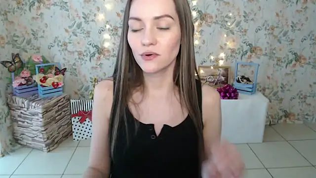 Lina Star S online show from 02/08/25, 09:56