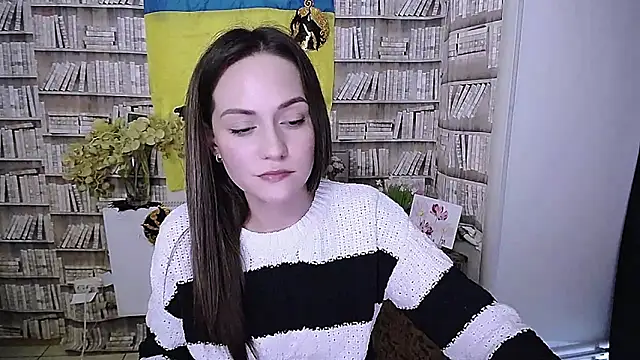 Lina Star S online show from 10/18/25, 09:32