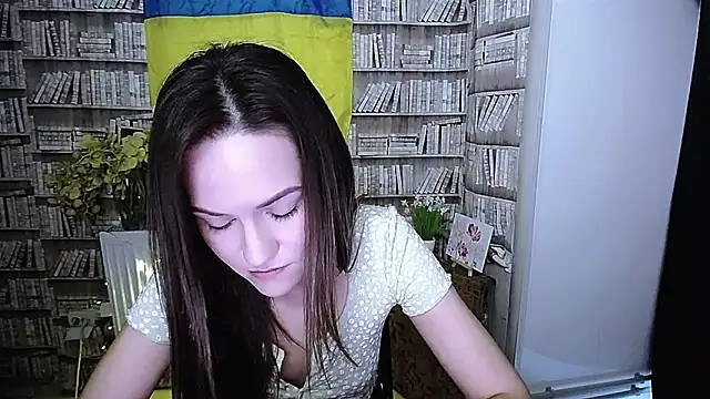 Lina Star S online show from 11/05/25, 07:30