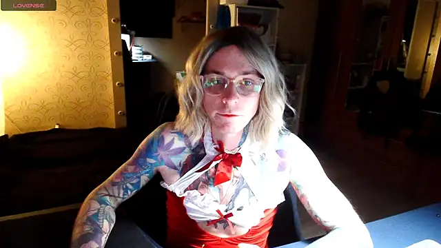Julia dolls online show from 07/27/26, 06:26