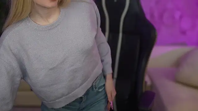 Ewa Pearl online show from 03/02/25, 01:49