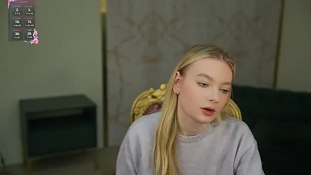 Ewa Pearl online show from 03/16/25, 07:37