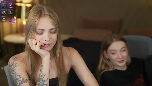 Ewa Pearl online show from 09/14/25, 02:16