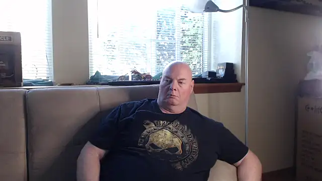 Snapshot of harley99574 chatting on 10/02/25, 06:59 harley99574 online show from 10/02/25, 06:59