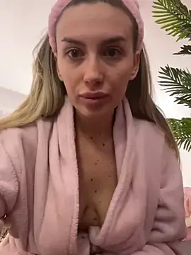 FelyJolie online show from 01/19/25, 10:17