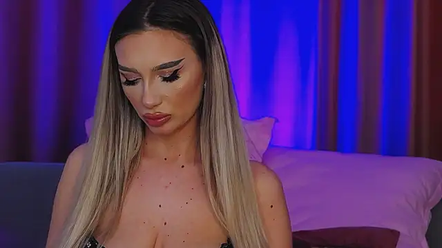 FelyJolie online show from 02/22/25, 01:57