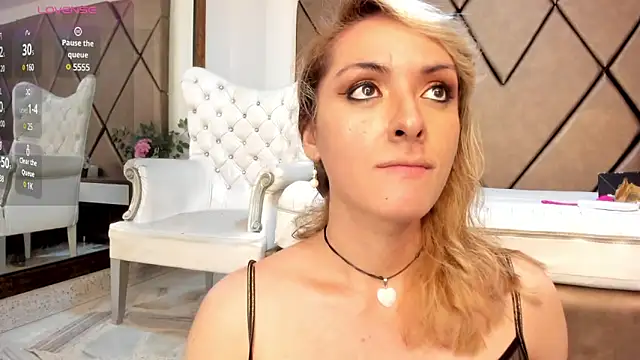 LunitaDiva online show from 02/15/25, 01:16