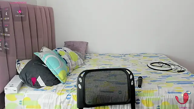 Snapshot of abby_95 chatting on 01/08/25, 05:26 abby 95 online show from 01/08/25, 05:26