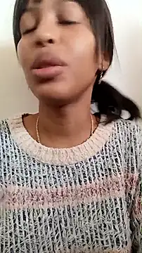 Snapshot of valkirya_7 chatting on 10/14/25, 12:50 valkirya 7 online show from 10/14/25, 12:50