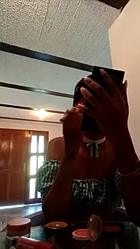 Snapshot of valkirya_7 chatting on 10/18/25, 03:57 valkirya 7 online show from 10/18/25, 03:57