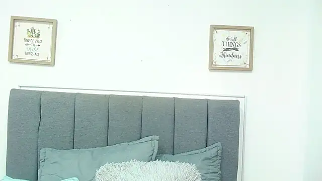 sasi luna online show from 03/02/25, 06:08