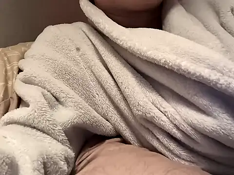 Cally-n online show from 12/30/24, 01:26