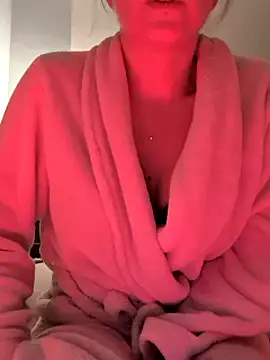 Cally-n online show from 12/30/24, 04:31