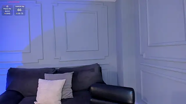 MiaFarrell  online show from 11/02/25, 11:34