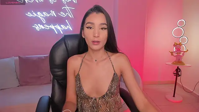 BellaCarteer  online show from 11/09/25, 06:17