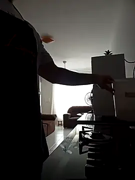 Snapshot of sigma358 chatting on 03/18/25, 04:37 sigma358 online show from 03/18/25, 04:37