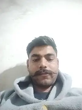 Snapshot of Solomen00 chatting on 01/06/25, 02:25 Solomen00 online show from 01/06/25, 02:25