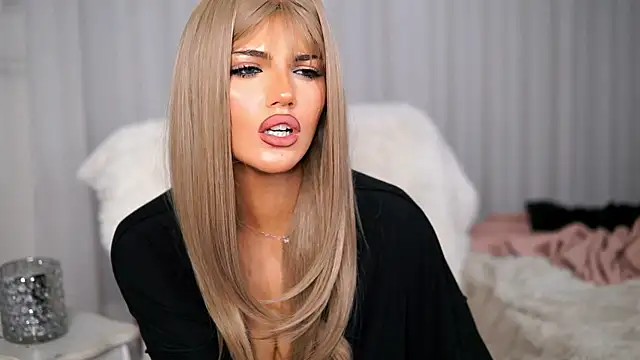 Snapshot of Graciane_Lee chatting on 12/24/24, 07:49 Graciane Lee online show from 12/24/24, 07:49