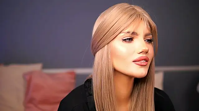 Snapshot of Graciane_Lee chatting on 01/14/25, 12:54 Graciane Lee online show from 01/14/25, 12:54