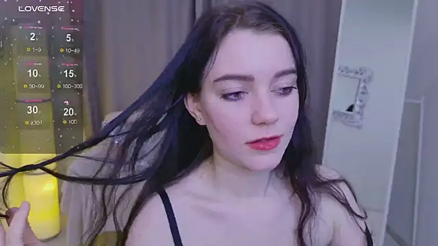 Lana  Cute  online show from 03/05/25, 02:45