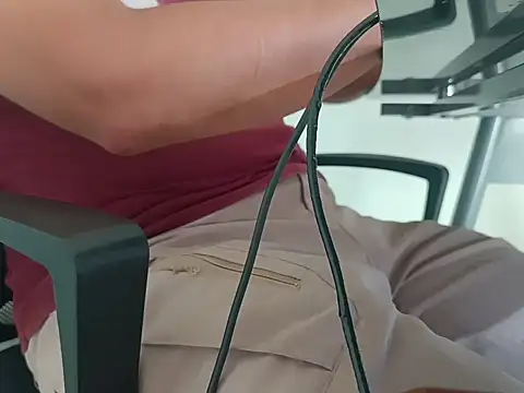 Snapshot of antonix-hard chatting on 11/07/25, 09:15 antonix-hard online show from 11/07/25, 09:15