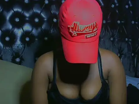 BrickyGirl online show from 12/16/24, 01:54