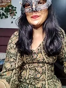 Snapshot of sexy_bhabhi69 chatting on 11/10/25, 08:30 sexy bhabhi69 online show from 11/10/25, 08:30