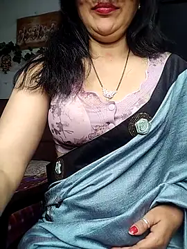 Snapshot of sexy_bhabhi69 chatting on 11/23/25, 04:29 sexy bhabhi69 online show from 11/23/25, 04:29