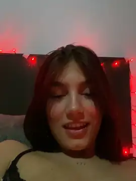 Snapshot of thamygomezz chatting on 01/28/25, 04:08 thamygomezz online show from 01/28/25, 04:08