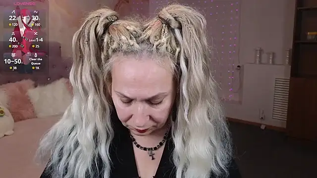 Penelope Pinky online show from 02/04/25, 05:34