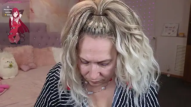 Penelope Pinky online show from 02/10/25, 08:31