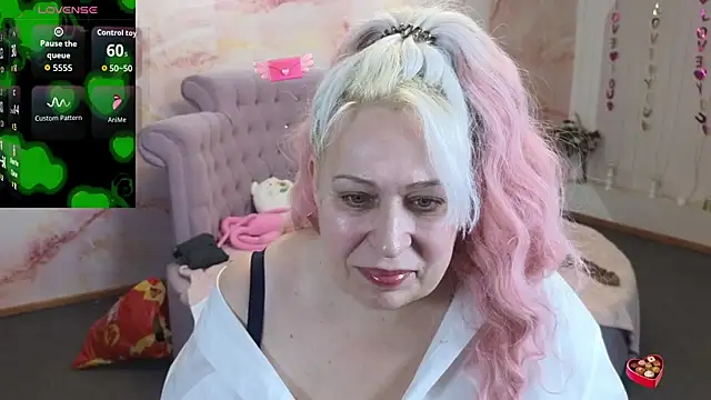 Snapshot of Penelope_Pinky chatting on 03/04/26, 12:22 Penelope Pinky online show from 03/04/26, 12:22