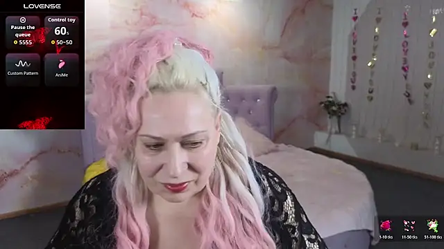 Snapshot of Penelope_Pinky chatting on 03/19/26, 11:36 Penelope Pinky online show from 03/19/26, 11:36