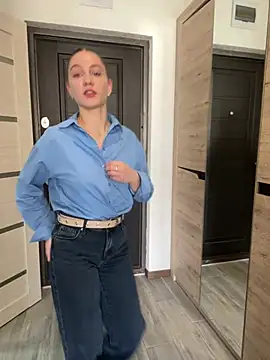 mi michelle online show from 03/17/25, 06:32