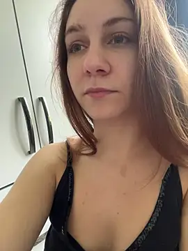 Snapshot of mi_michelle chatting on 05/07/26, 06:41 mi michelle online show from 05/07/26, 06:41