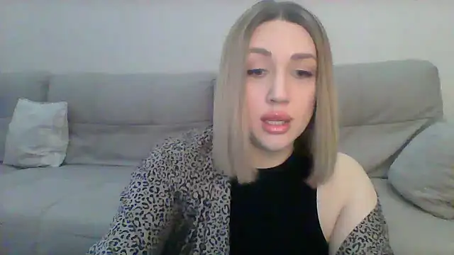 Snapshot of VickyLove047 chatting on 02/05/25, 07:18 VickyLove047 online show from 02/05/25, 07:18