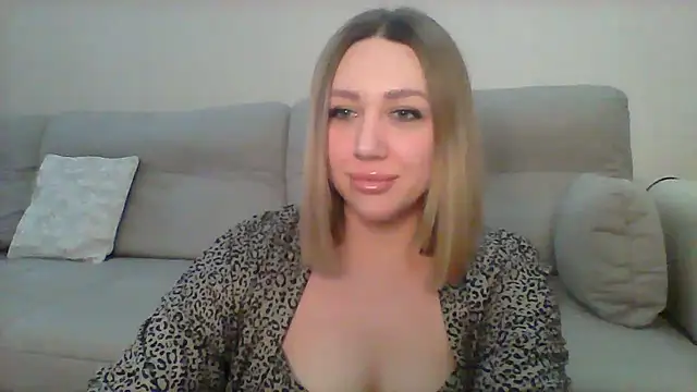 Snapshot of VickyLove047 chatting on 03/06/25, 07:14 VickyLove047 online show from 03/06/25, 07:14