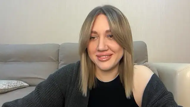 VickyLove047 online show from 12/14/25, 06:08