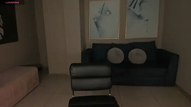 FernandaX1 online show from 10/23/25, 10:58