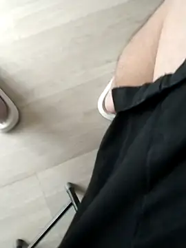 Snapshot of Dannydy2015 chatting on 10/07/25, 05:26 Dannydy2015 online show from 10/07/25, 05:26