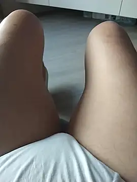 Snapshot of Dannydy2015 chatting on 01/19/26, 01:42 Dannydy2015 online show from 01/19/26, 01:42