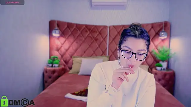 ZarifaBev online show from 12/29/24, 11:07