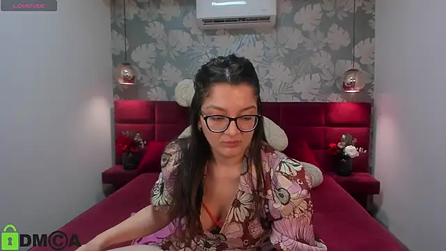 ZarifaBev online show from 01/11/25, 01:27