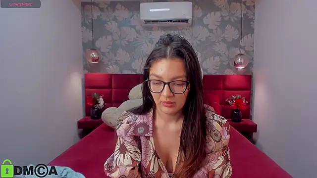 ZarifaBev online show from 02/21/25, 07:32