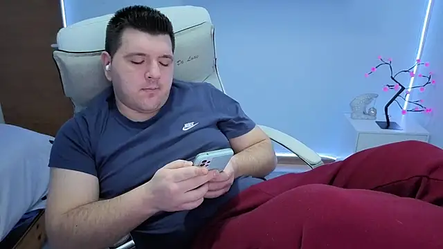 JasonJacks online show from 12/04/25, 03:49