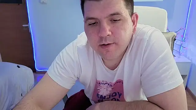 Snapshot of JasonJacks chatting on 04/23/26, 12:29 JasonJacks online show from 04/23/26, 12:29