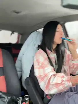 JulliaVegas online show from 03/05/25, 02:03